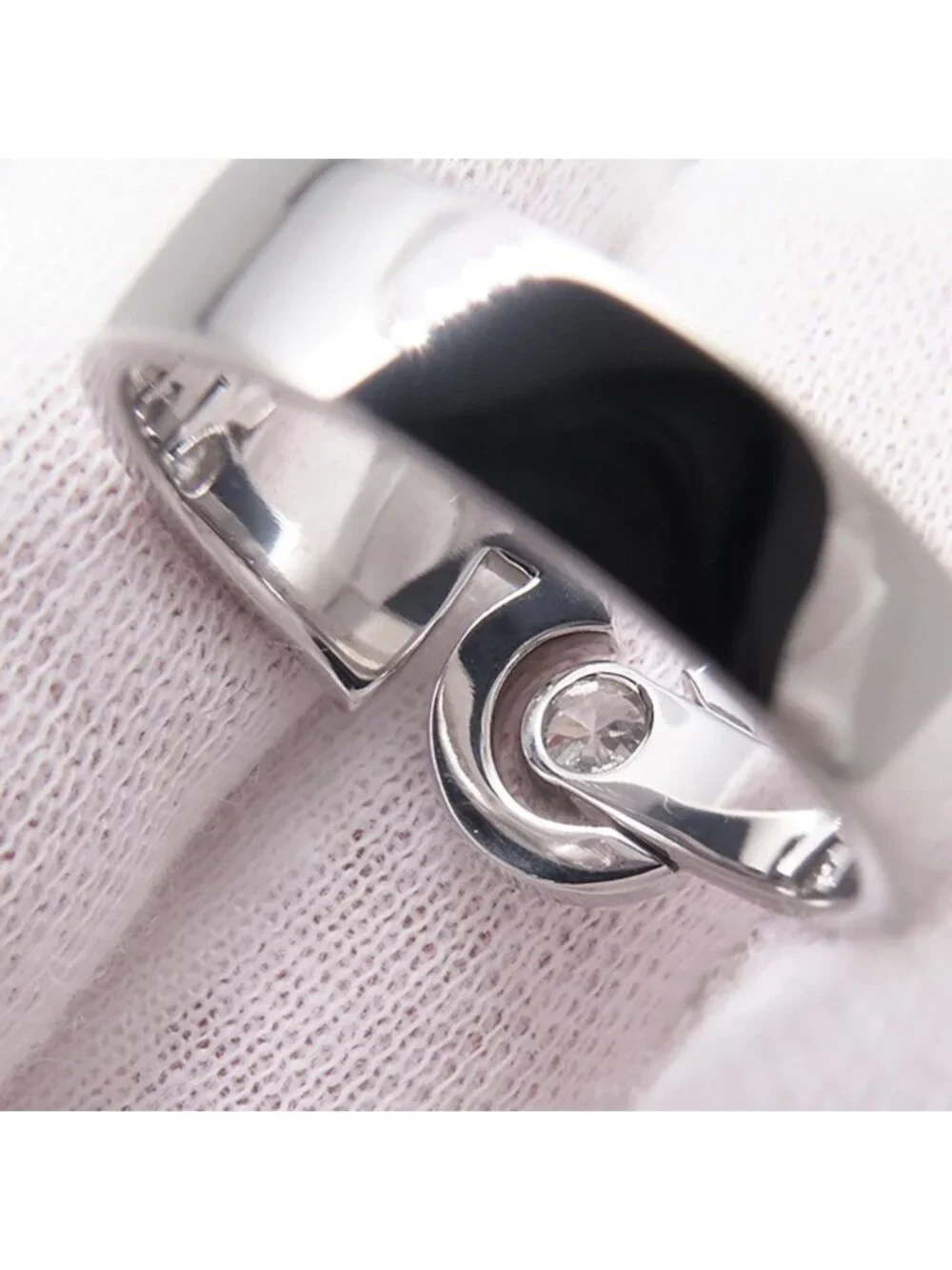 Chanel Ring Eternal No. 5 Diamond Center Stone 18K White Gold